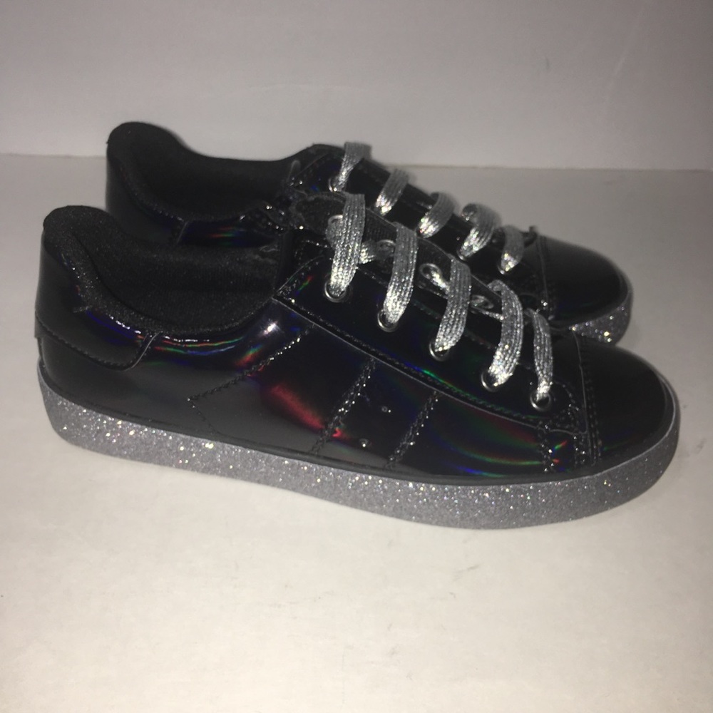KidPik Sneakers Black/Sliver Glitter Size 2